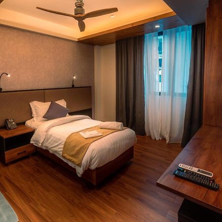 Chen Beach Inn Hulhumalé Eksteriør billede
